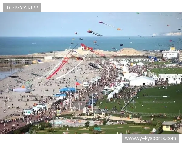 大型海上风筝比赛，天空中的运动盛典，海边风筝节